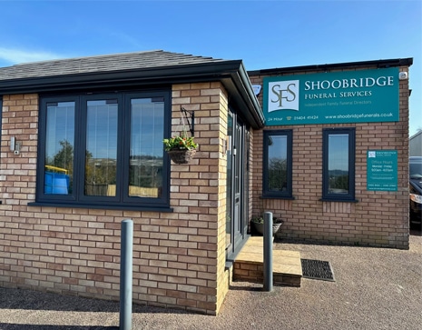 funeral-director-honiton